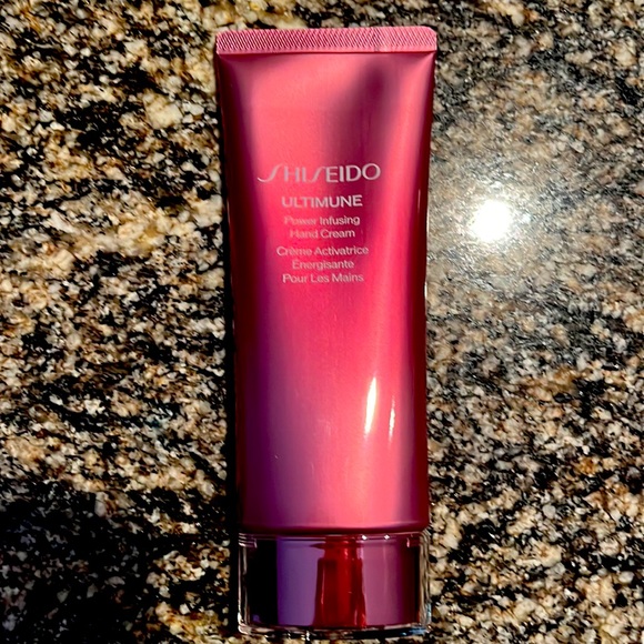 SHISEIDO Ultimune Power Infusing Hand Cream - Picture 2 of 6